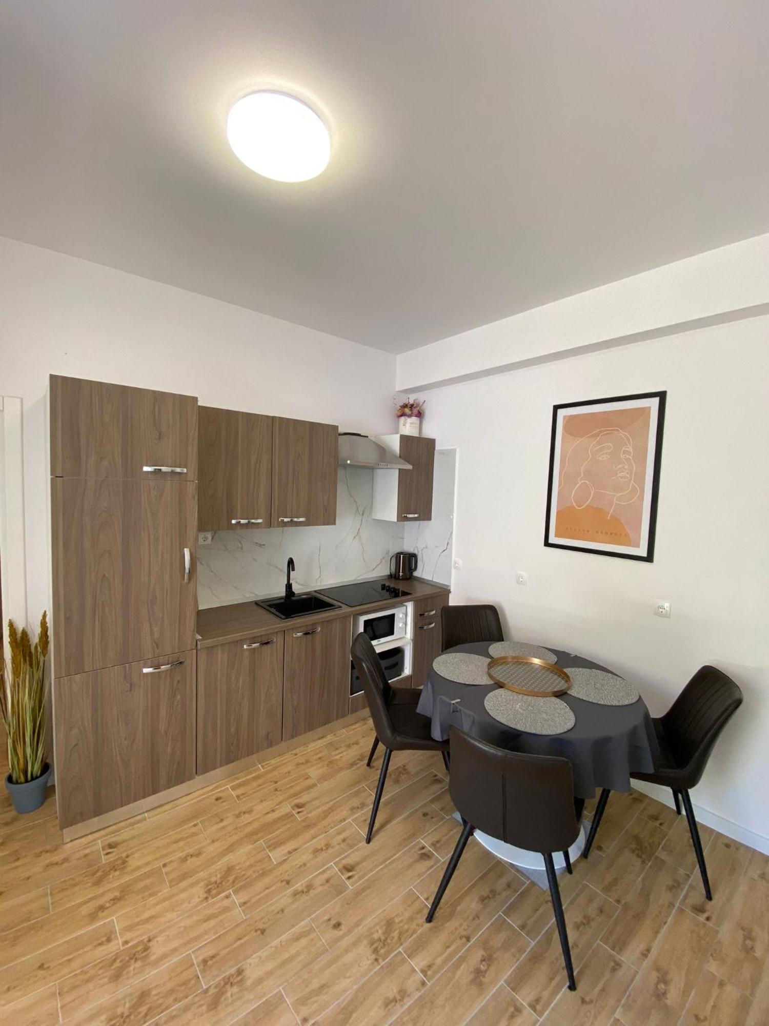 Apartmani Roko Drvenik  Exterior foto