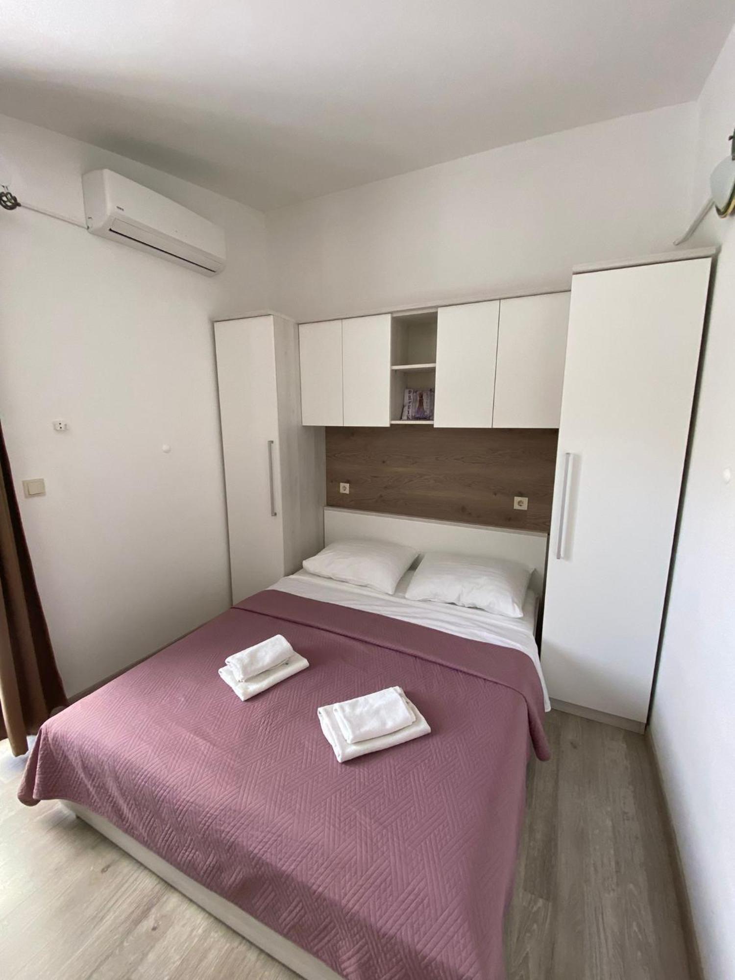 Apartmani Roko Drvenik  Exterior foto