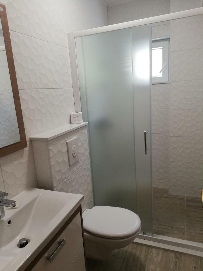 Apartmani Roko Drvenik  Exterior foto