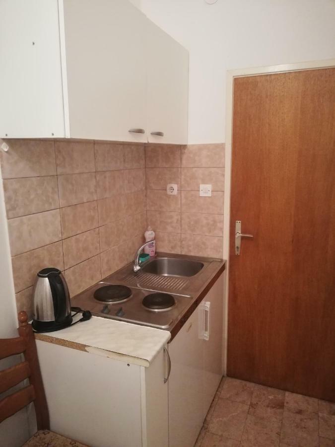 Apartmani Roko Drvenik  Exterior foto